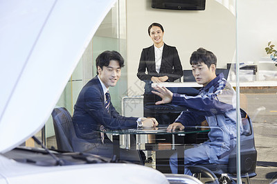 數(shù)字技術在汽車服務行業(yè)中的應用 韓語客戶咨詢與汽車信息服務的智能化變革